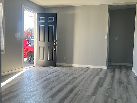 2nd image of 375 Monterey Ave