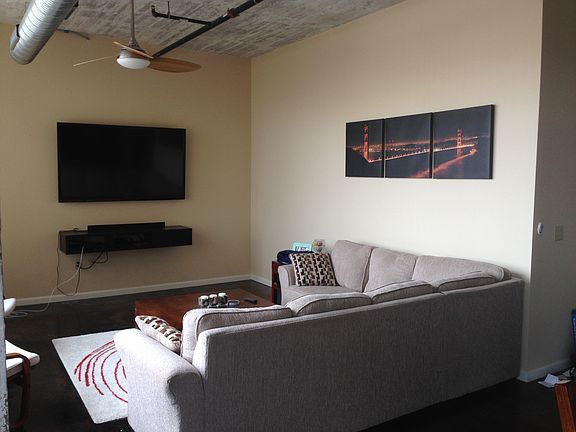 4th image of 745 Washington St APT 302
