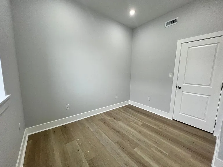 2945 Wharton St — Photo 23