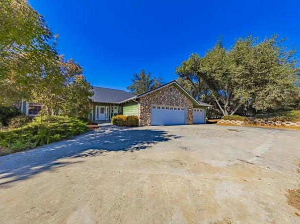 41282 Singing Hills Cir, Ahwahnee, CA 93601