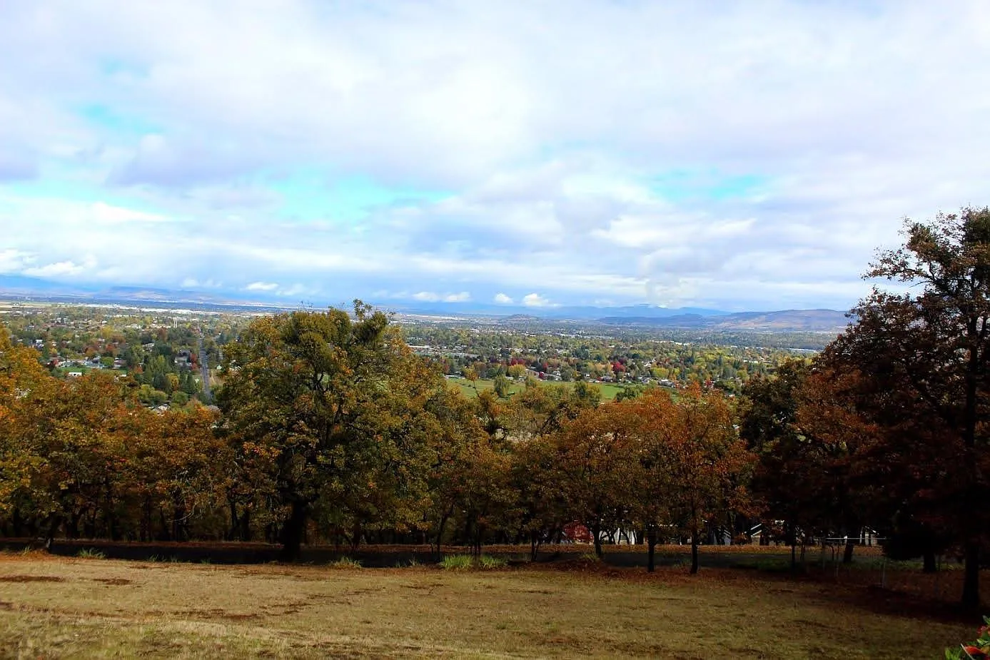 1857 Sundial Dr photo 1