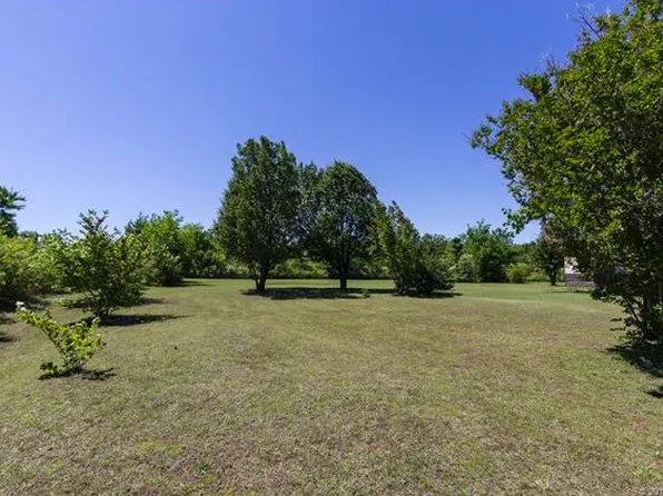 7530 W 41st St S, Tulsa, OK 74107