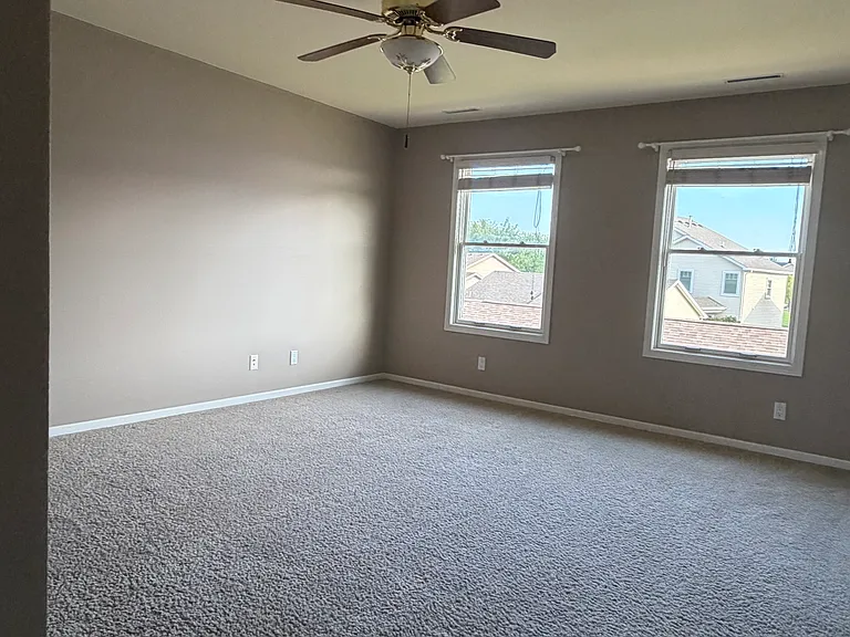 2717 Bristol Dr — Photo 9
