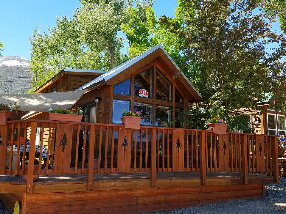 Cabin with great views