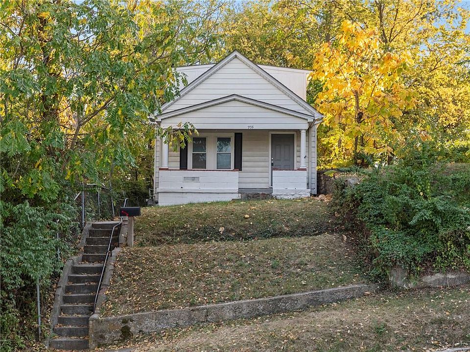 1st image of 705 Riverview Ave