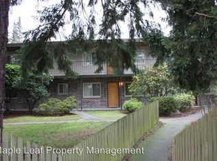 18405 Linden Ave N APT 3, Shoreline, WA 98133