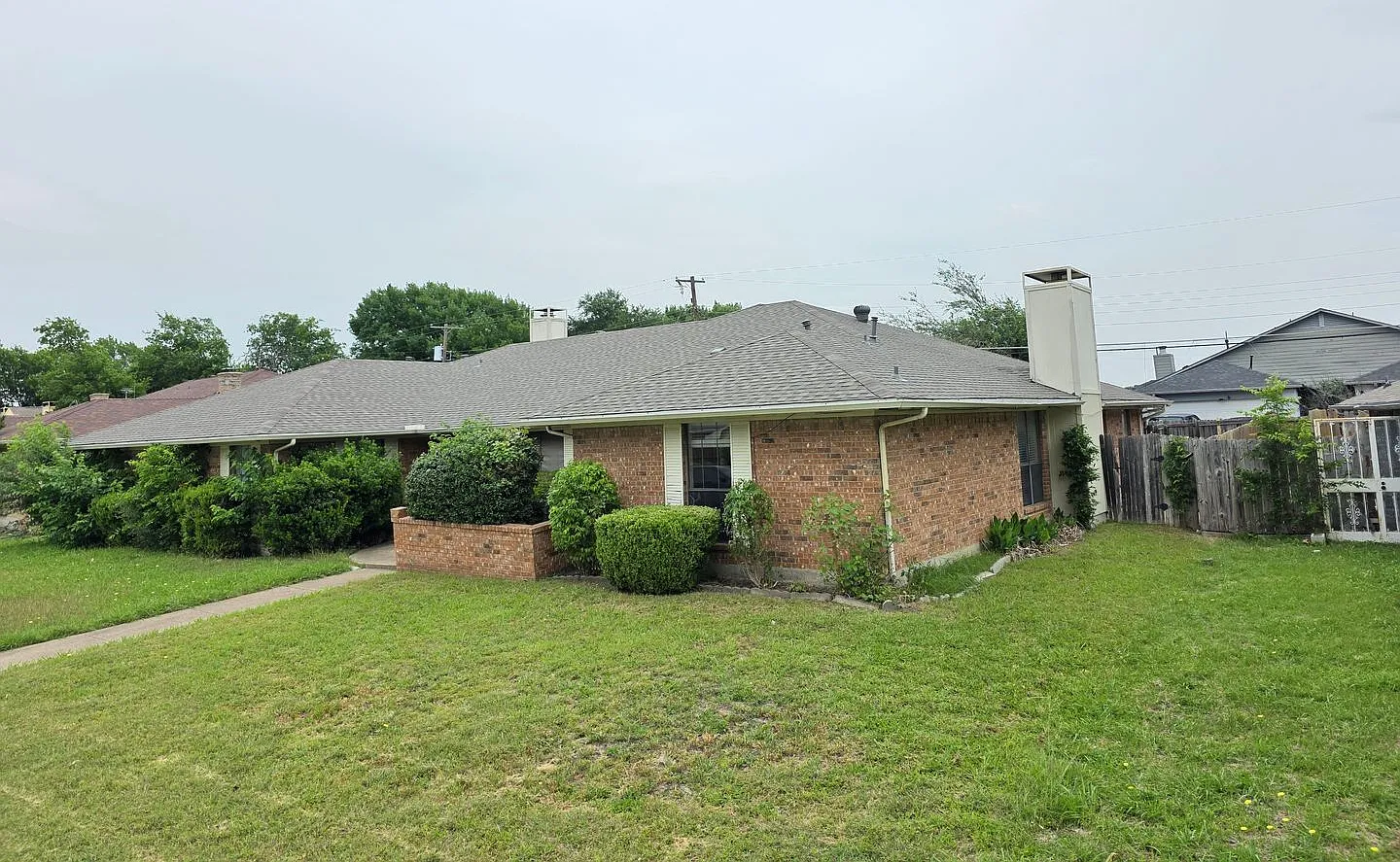 4724 Berridge Ln, Dallas, TX 75227 — Photo 1