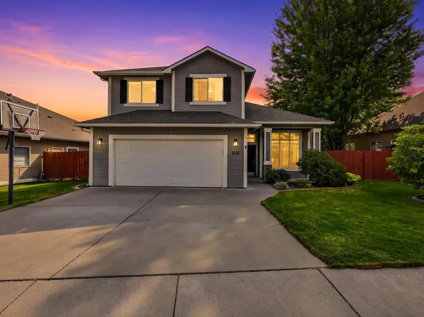 1928 Penny Royal Ave, Richland, WA 99352