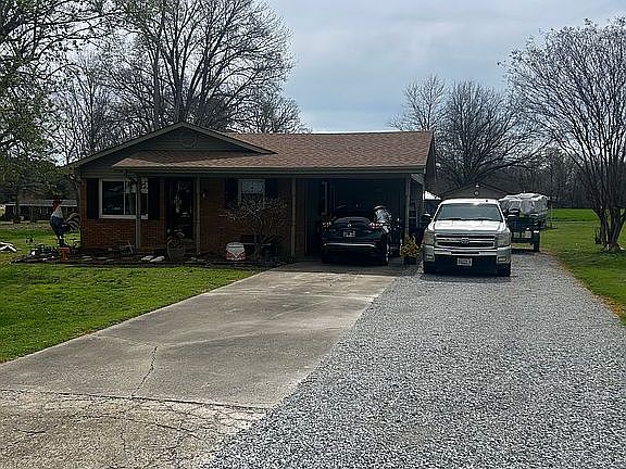 2nd image of 8841 Meadowlark Cir
