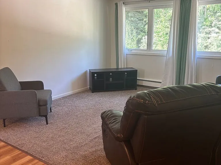 658 Fairbanks St #B6 — Photo 15
