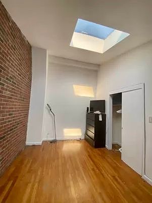 2nd image of 155 E 88th St APT 6A