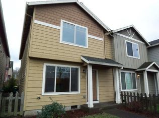 1076 W Hist Columbia River Hwy, Troutdale, OR