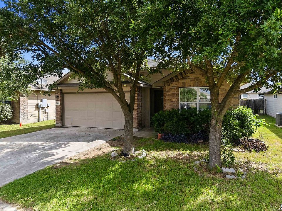 1st image of 3918 GOLIAD FRD