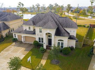 6111 Abercombie Ln, Sugar Land, TX 77479