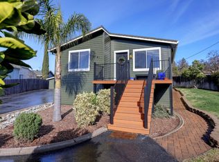 12141 Griffin Way, Auburn, CA 95602