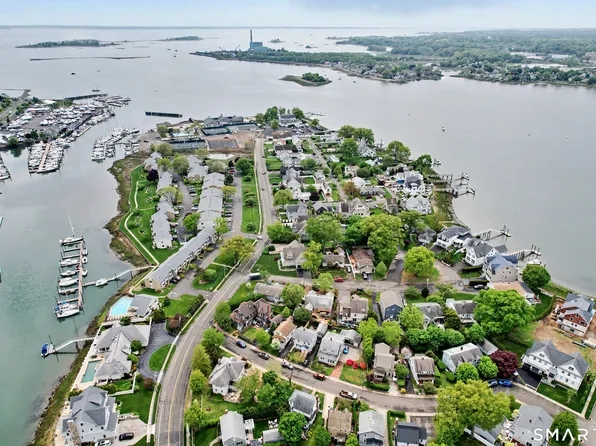 10 Elliott Street, Norwalk, CT 06855