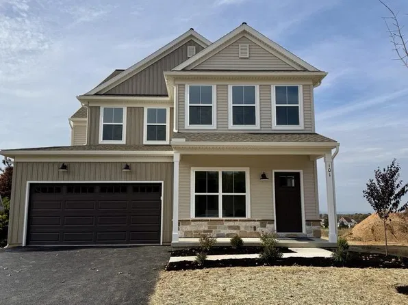 101 Cardinal Ct, York, PA 17408