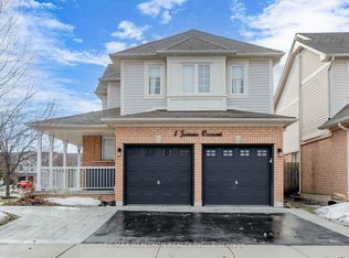 1 Juneau Cres, Whitby, ON L1R 3A1