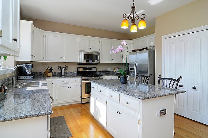2nd image of 261 Ashbrook Ct
