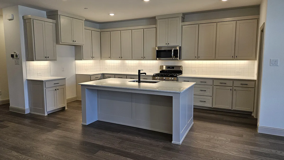 Building Photo - 2805 Chisos Red Rd