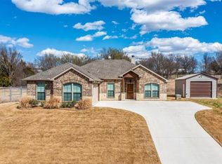 132 Timber Valley Ln, Weatherford, TX 76085