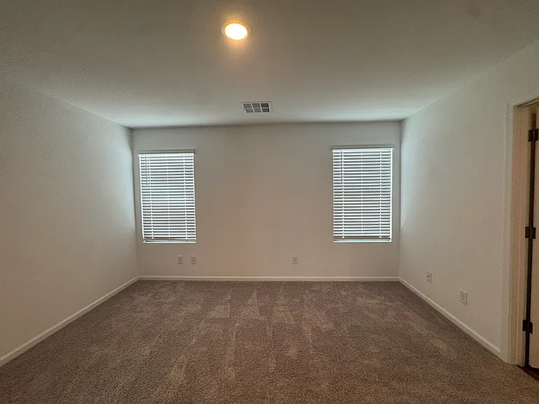 2800 Steamship Dr — Photo 23