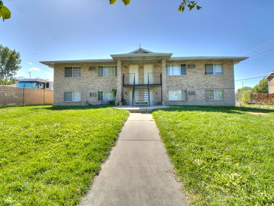 Vincent 4 Plex