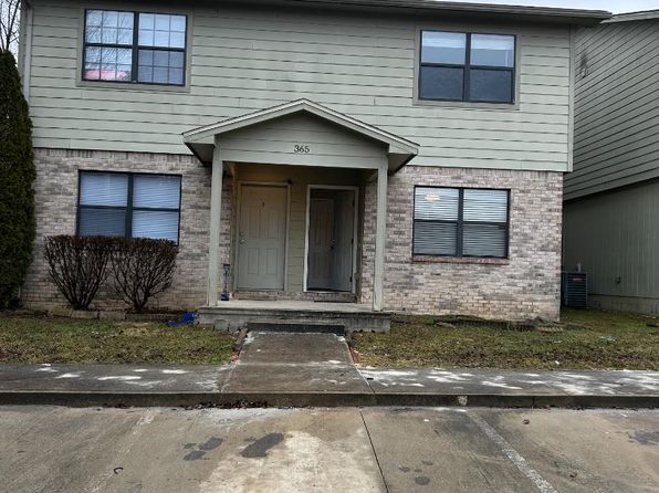 15 Village Ln #363-102