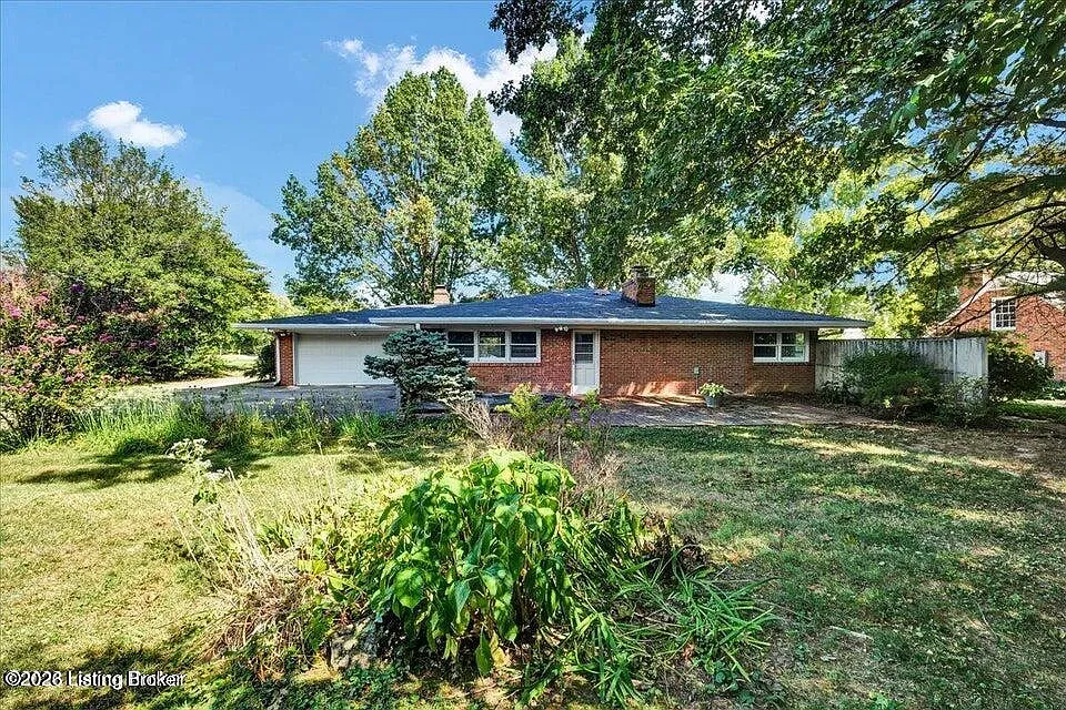 3 bed, 2.5 bath, 2430 sqft, $2,700 — Photo 3
