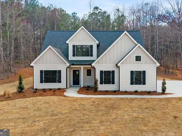 177 W Lake Blvd, Carrollton, GA 30116