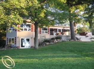 3148 Huston Dr, Millington, MI 48746