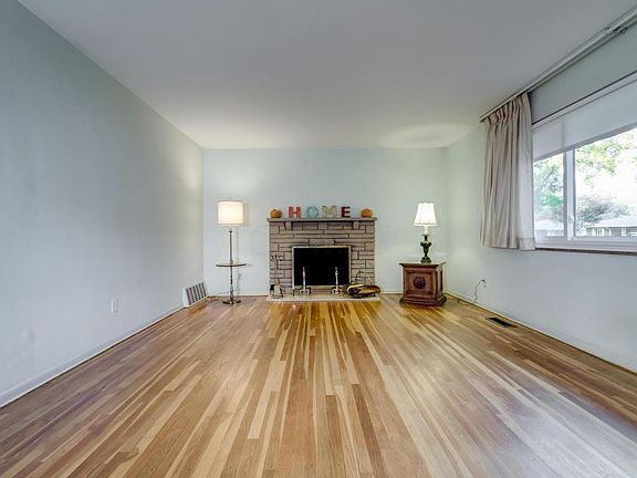 5th image of 4187 Lawnview Dr