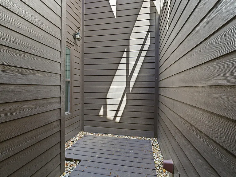 1540 Lakeside Dr #1540 — Photo 24