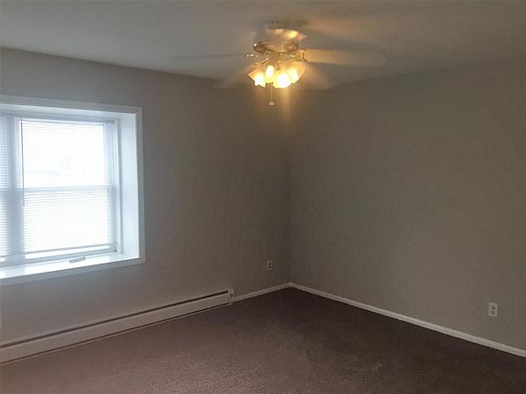2nd image of 1214 W Goodall St