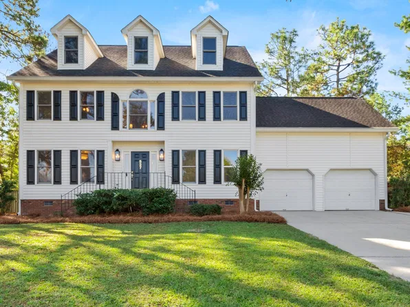 527 Oxford Ct, Lexington, SC 29072