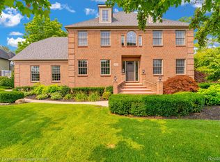 5453 Baywood Dr, Fort Gratiot, MI