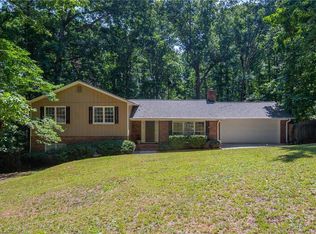 4864 Red Oak Dr, Gainesville, GA 30506