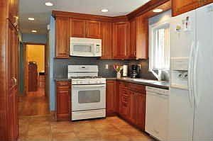 4th image of 8313 W Forest Preserve Ave
