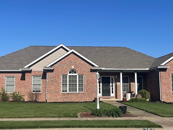 2nd image of 1706 Greenfield Dr
