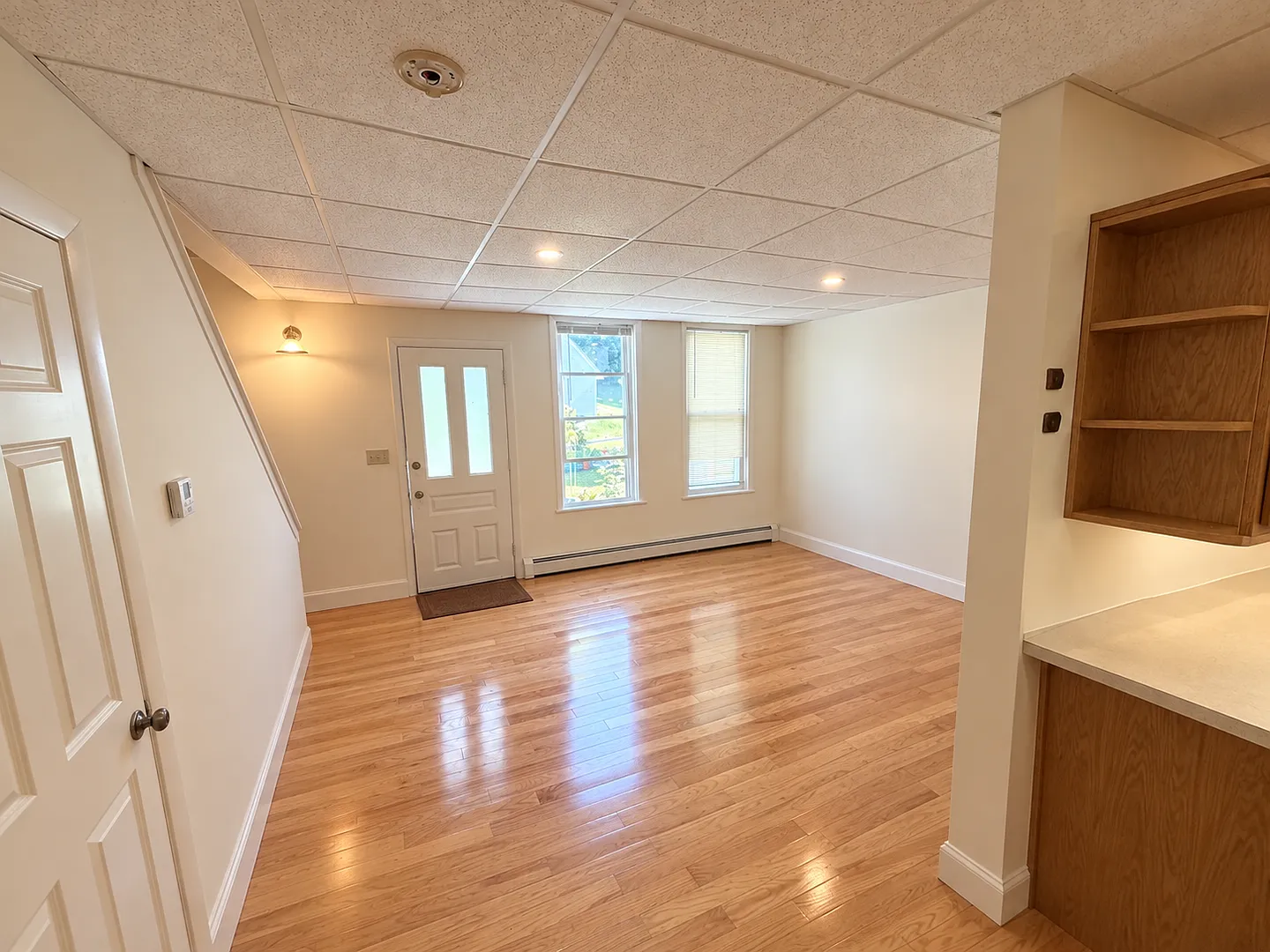 1 Bedroom Tucked Away Near Downtown Hanover — Photo 4