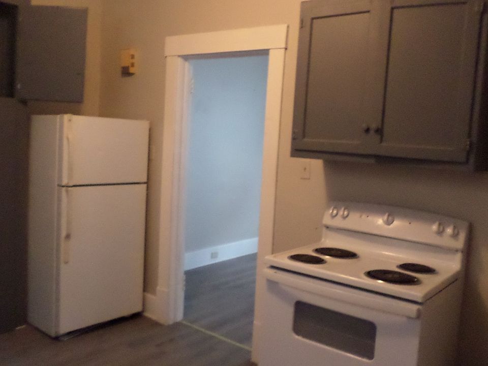 304 Elm Ave Sharon PA Zillow