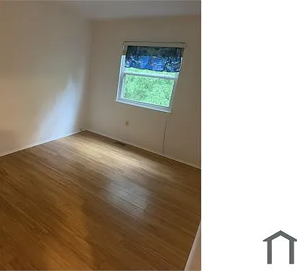 3 bed, 1400 sqft, $2,300 — Photo 2