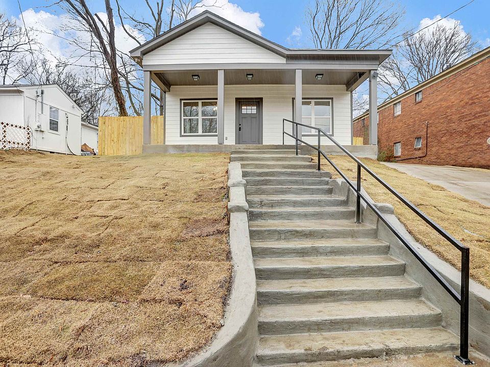 1st image of 640 Stephens Pl