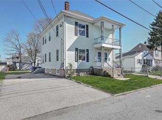 252-254 Vine St, Pawtucket, RI 02861