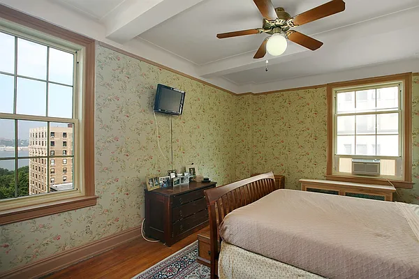 Sold by Corcoran | media 8