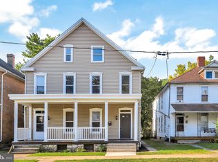 556 Nelson St, Chambersburg, PA 17201