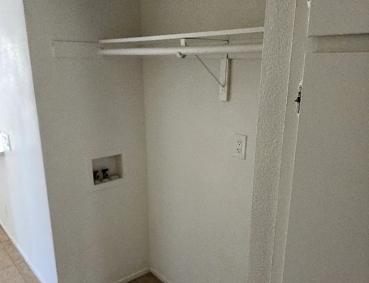 82145 Valencia Ave #12 — Photo 6