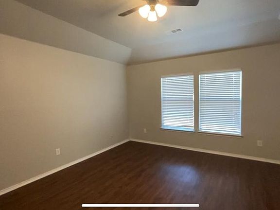 5th image of 1028 Shearwater Ave
