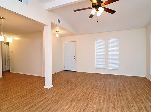 5th image of 708 Truman St APT B