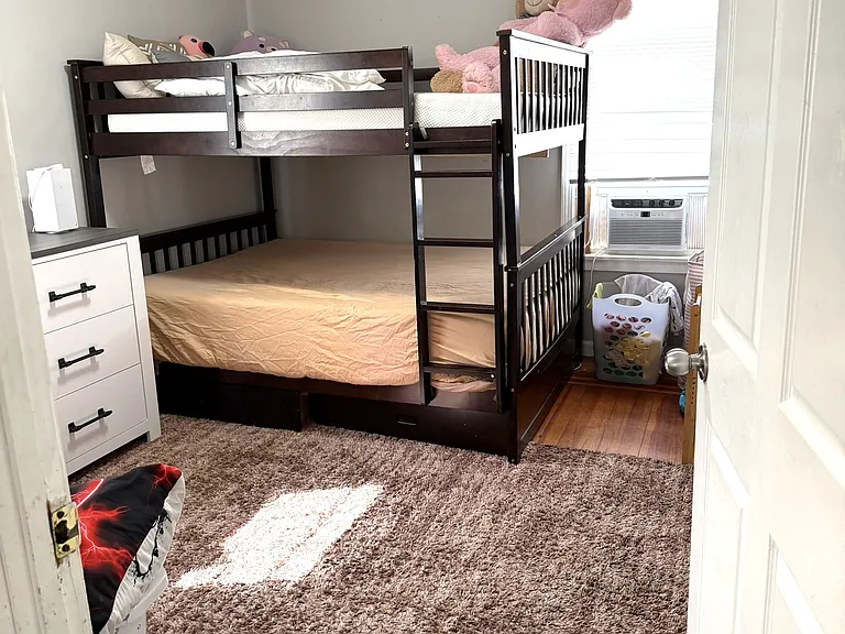 28 Radcliffe Ave #1 — Photo 6